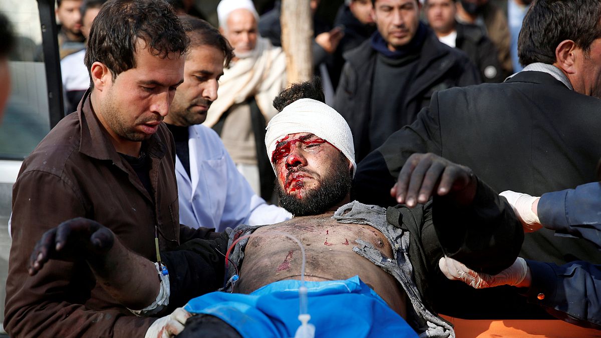 Τουλάχιστον 95 οι νεκροί, πάνω από 150 οι τραυματίες στην Καμπούλ