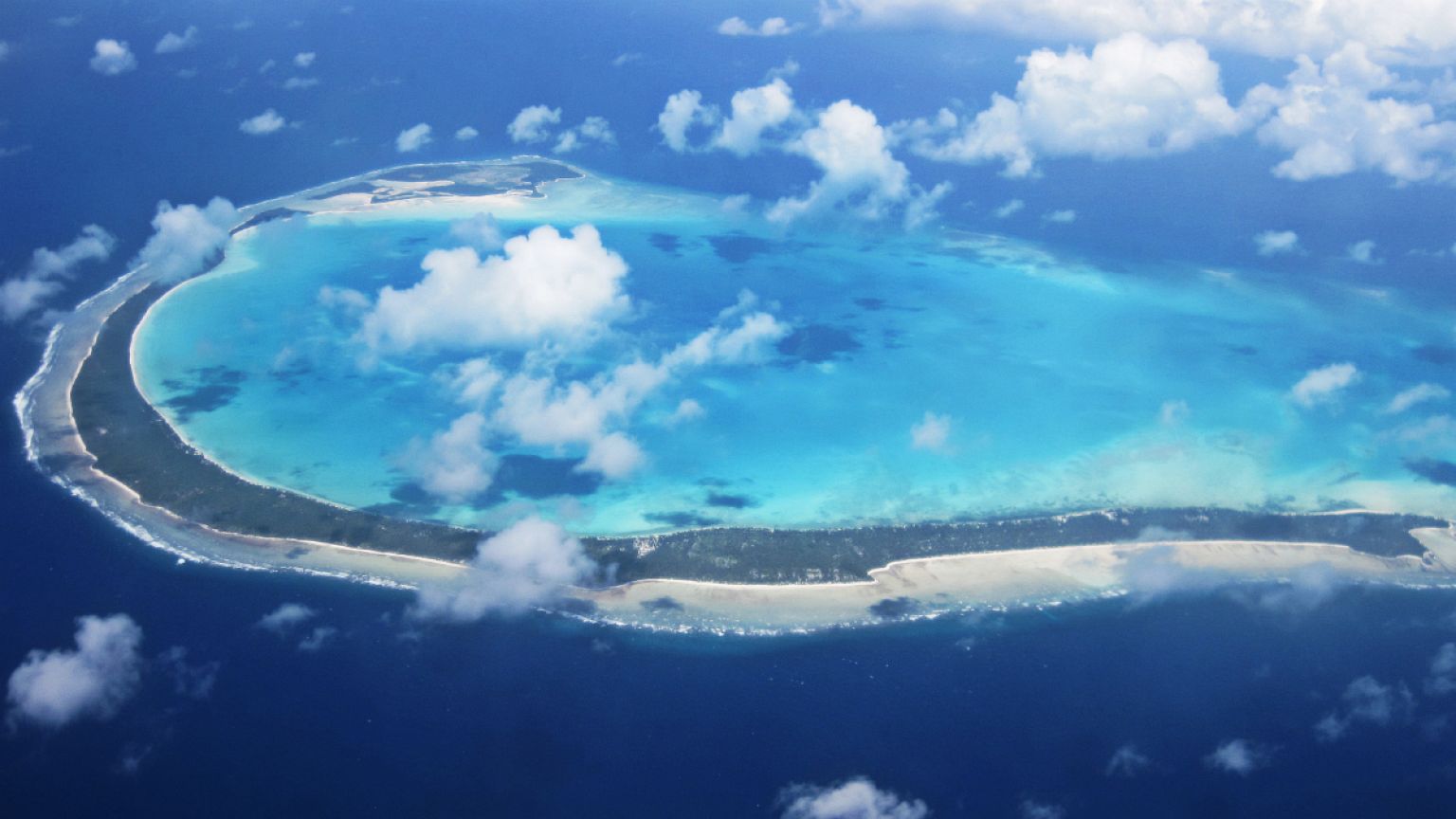 Kiribati
