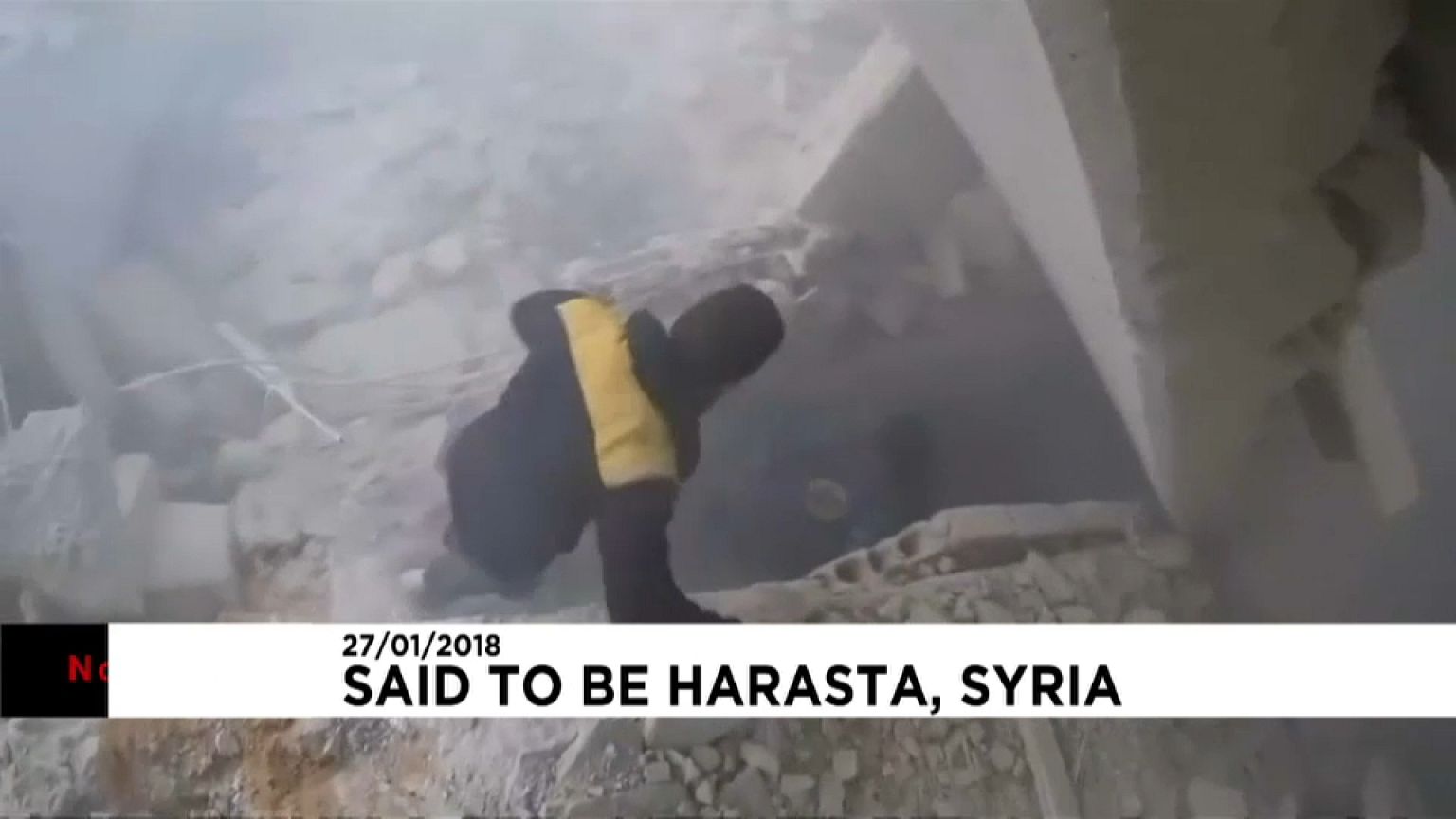 Região síria de Ghouta bombardeada durante a noite