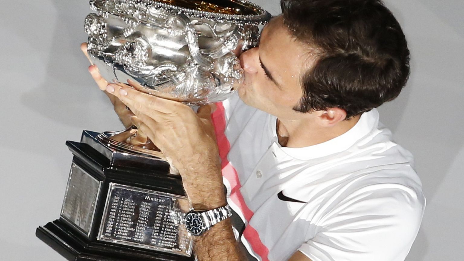 Roger Federer gewinnt erneut Australian Open 