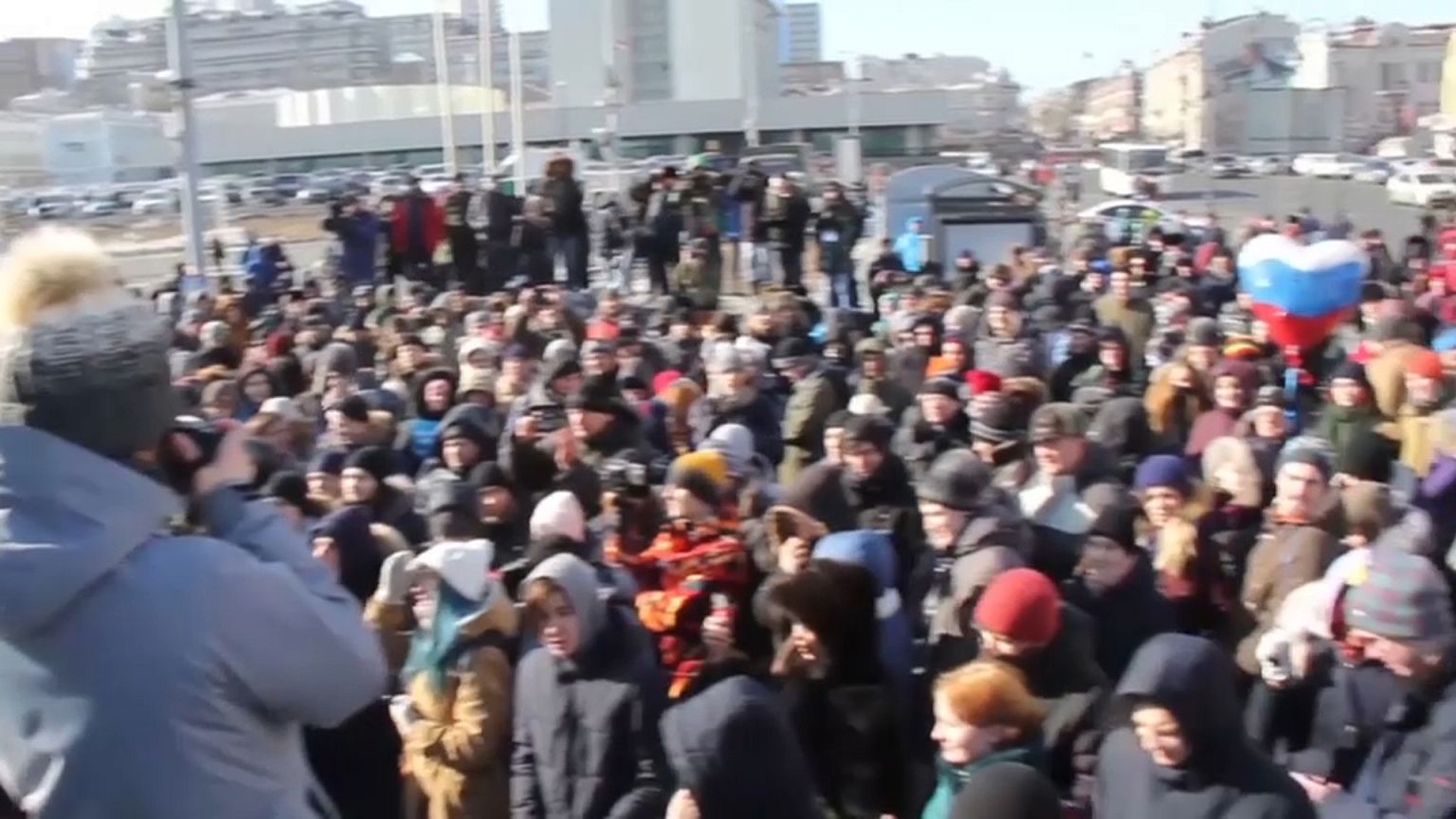 Arrestato e subito rilasciato Alexei Navalny. Manifestazioni contro la sua esclusione da presidenziali in Russia