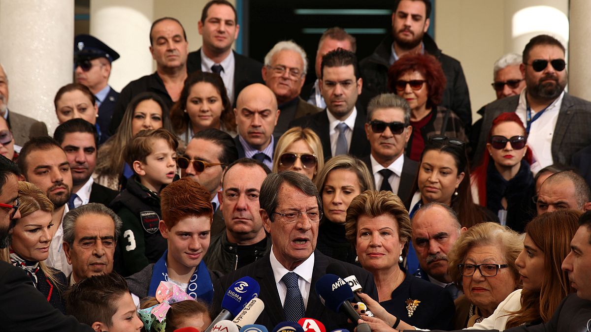 Le président chypriote Anastasiades en tête de la présidentielle