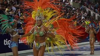 В Энкарнасьон начался карнавал - соперник Рио