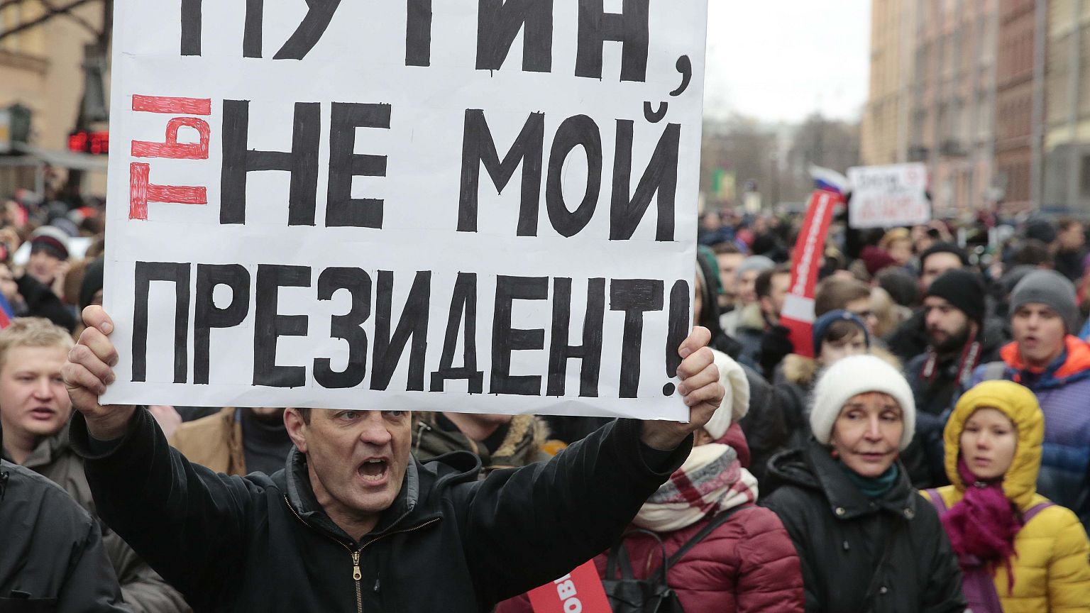 Milhares protestam na Rússia contra Vladimir Putin