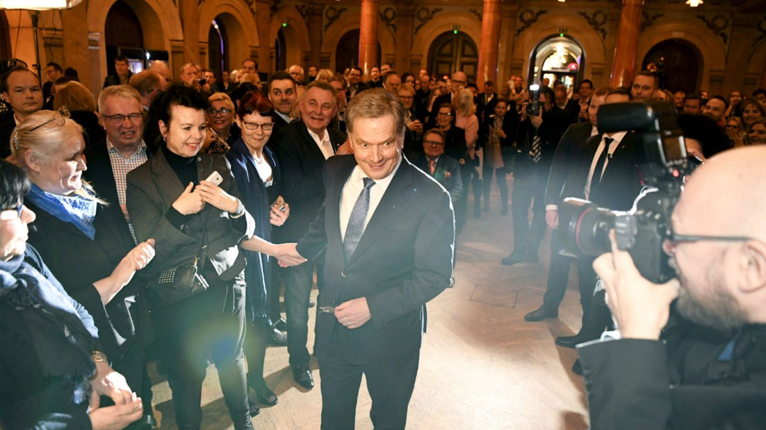 Finlandiya'da devlet başkanlığına yeniden Niinisto seçildi