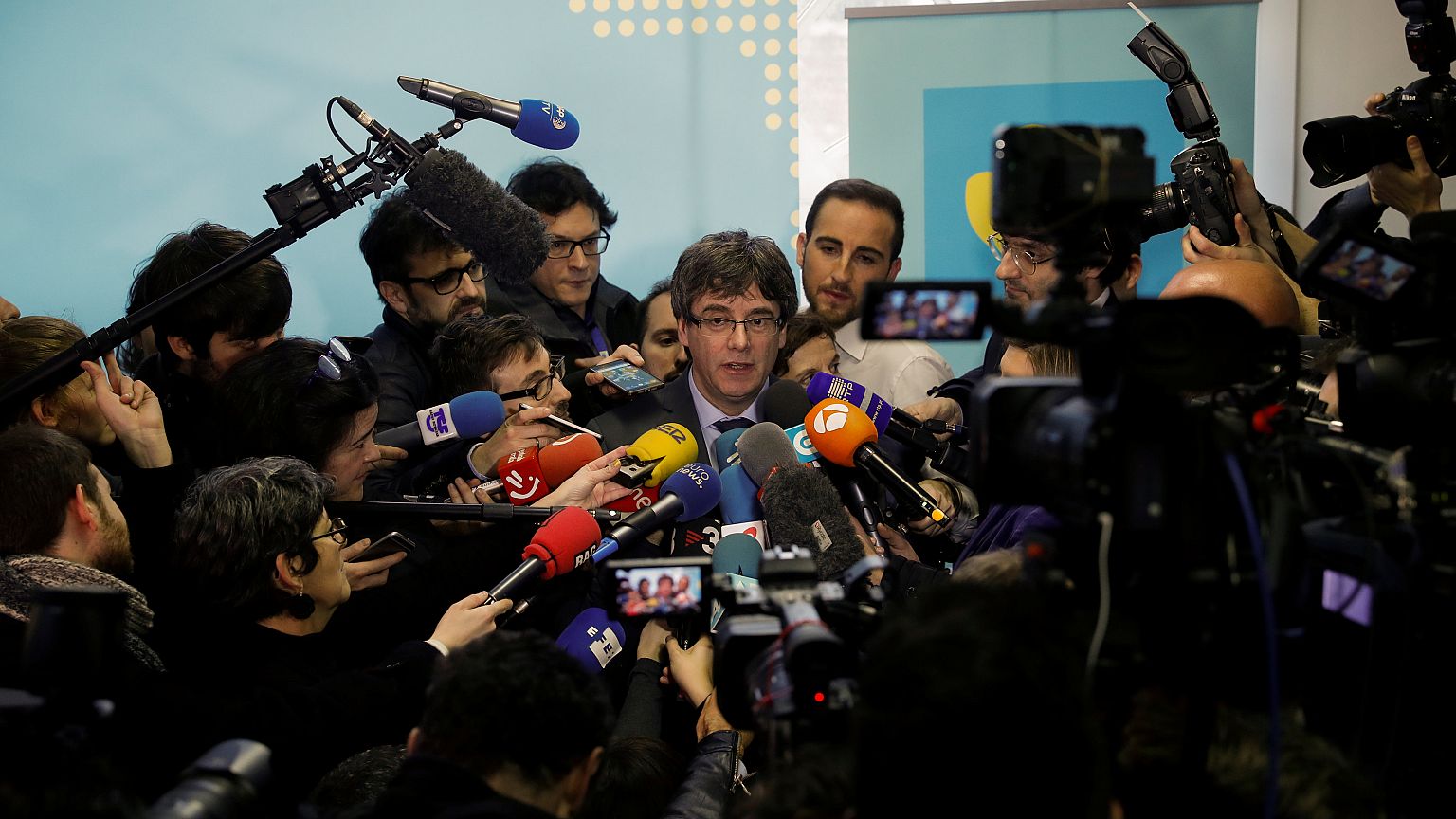 Puigdemont zieht alle rechtlichen Register