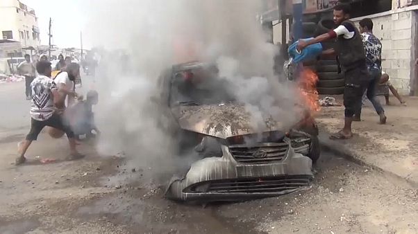 Many dead and property damaged in Yemen clashes Many dead and property damaged in Yemen clashes