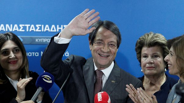 Güney Kıbrıs'ta cumhurbaşkanlığı seçimleri 2'inci tura kaldı Güney Kıbrıs'ta cumhurbaşkanlığı seçimleri 2'inci tura kaldı