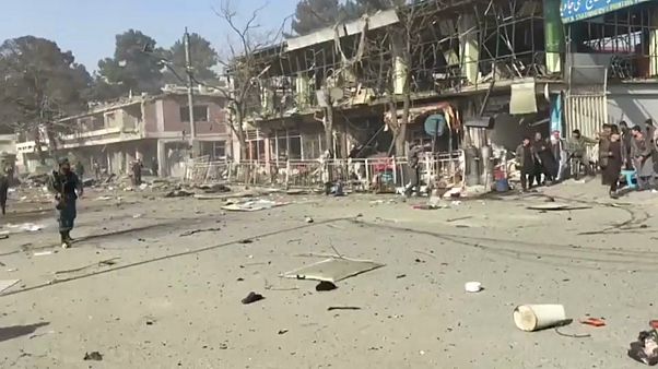 Kabil'de askeri okula silahlı saldırı : 2 asker öldü Kabil'de askeri okula silahlı saldırı : 2 asker öldü