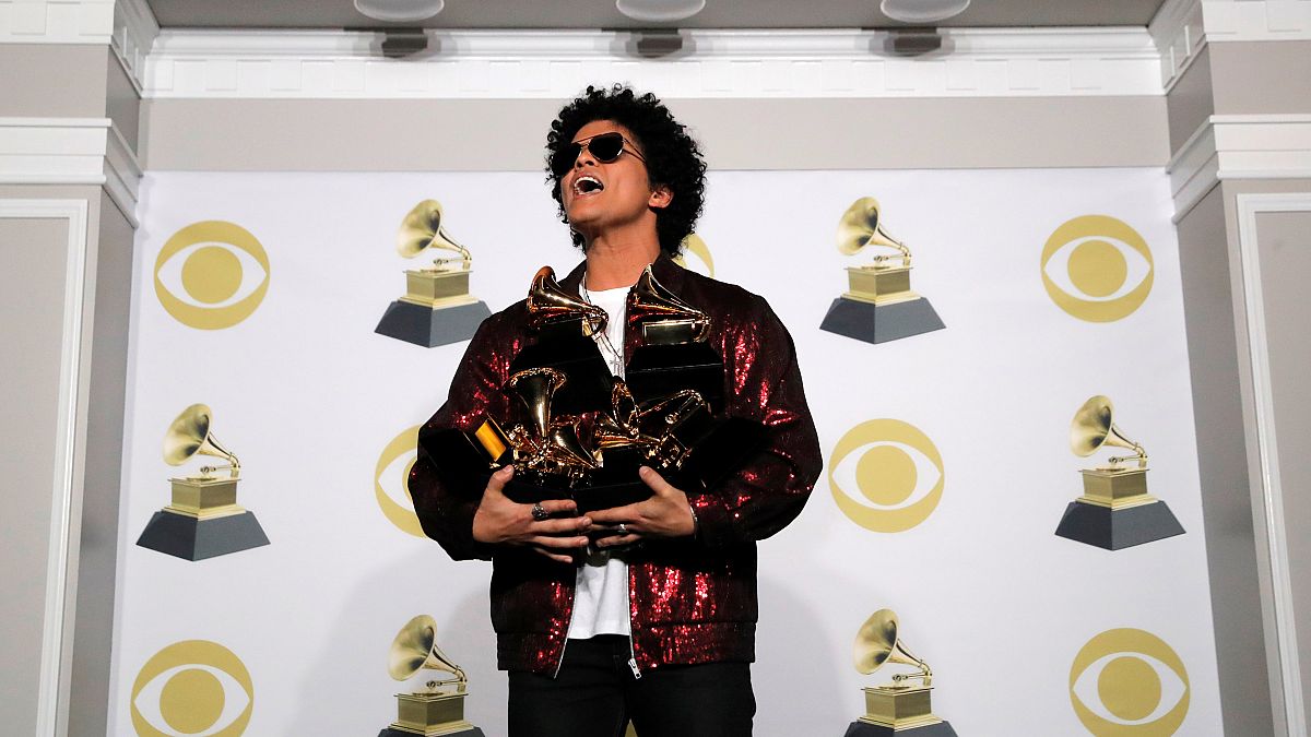 Bruno Mars re dei Grammy 2018