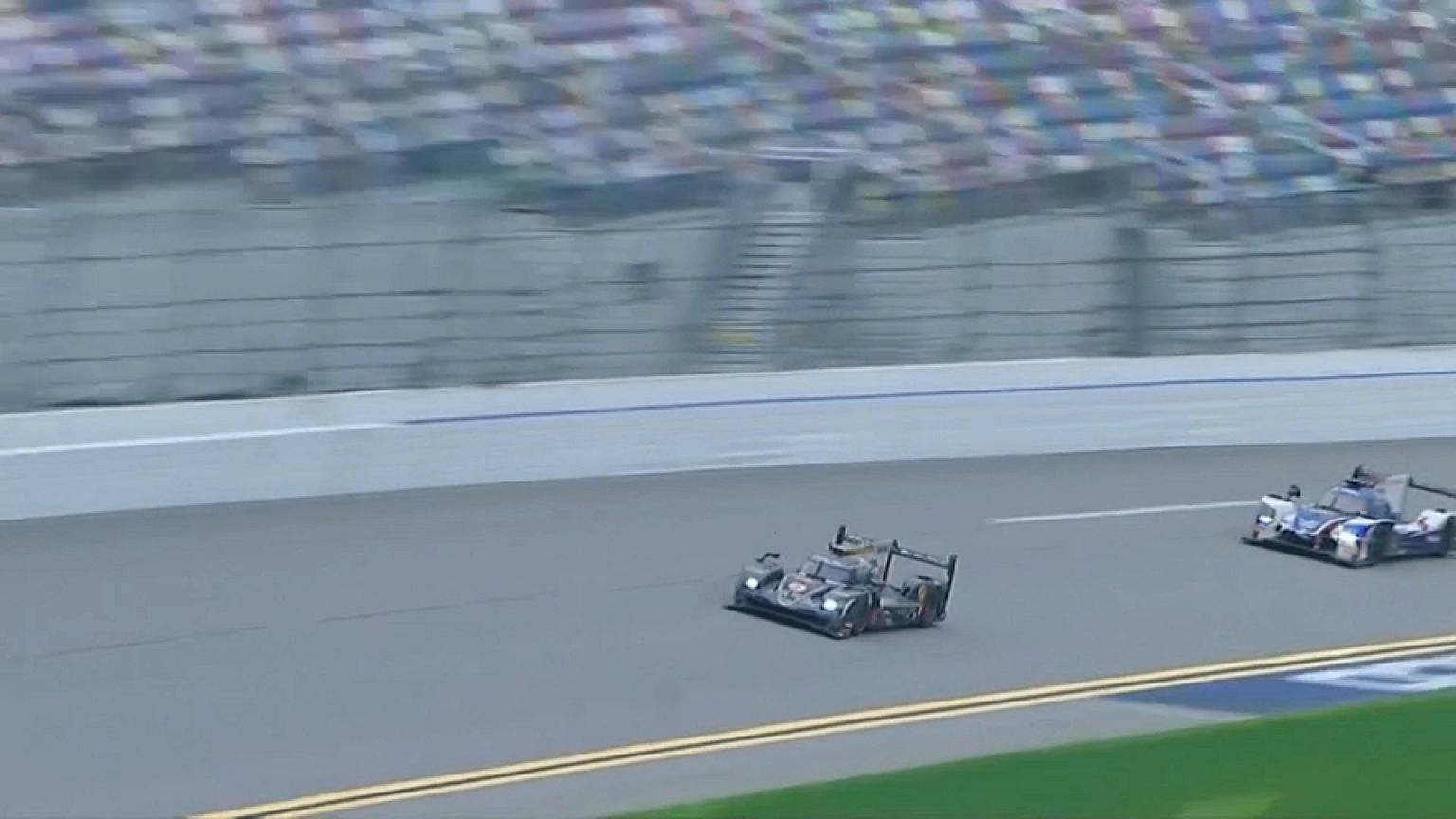 Alonso senza freni: a Daytona, 24 ore da brivido