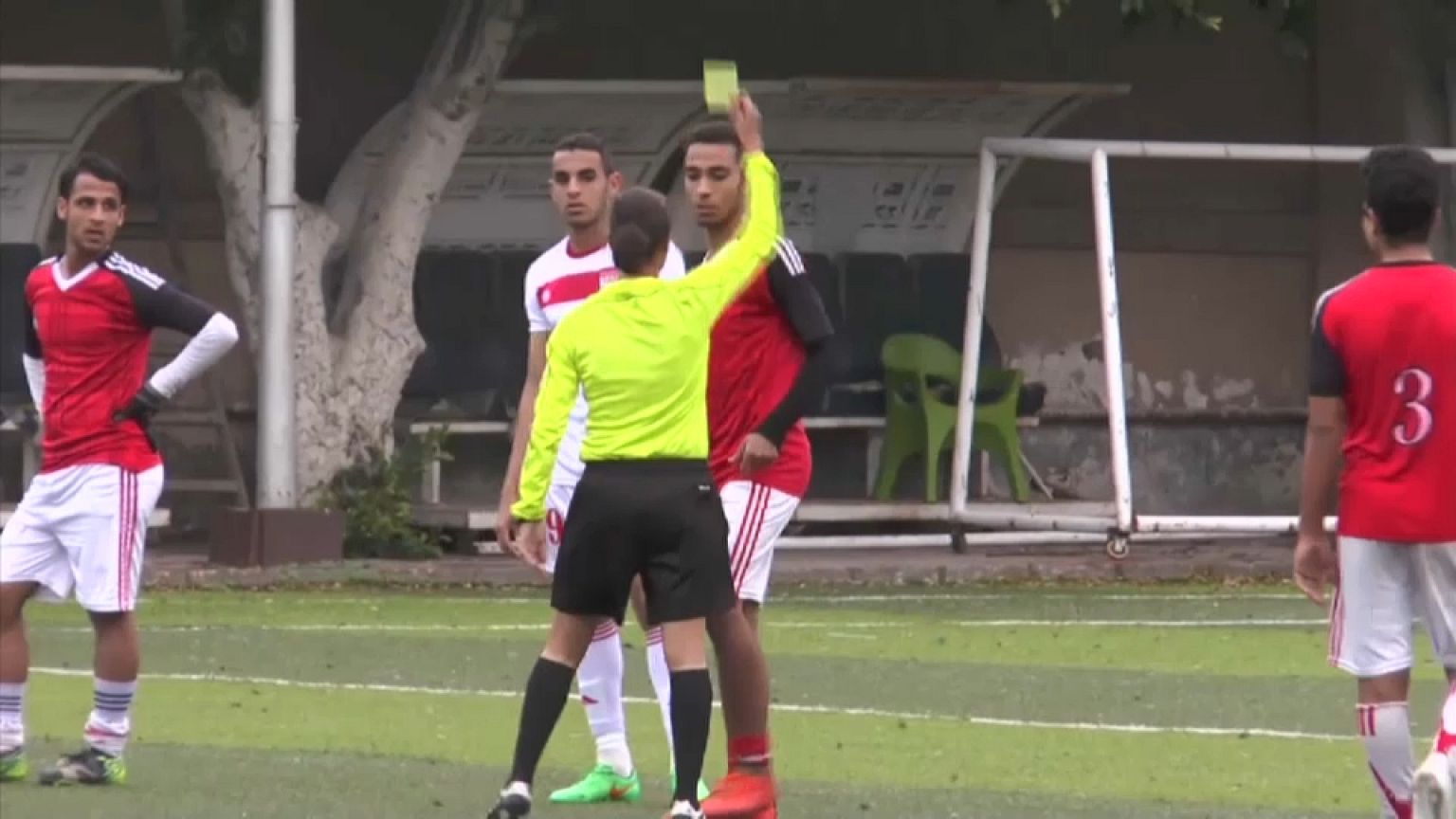 Ägyptens FIFA-Schiedsrichterin
