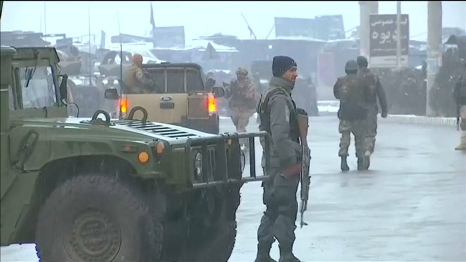 Nach Anschlägen in Kabul - Lage weiter angespannt 