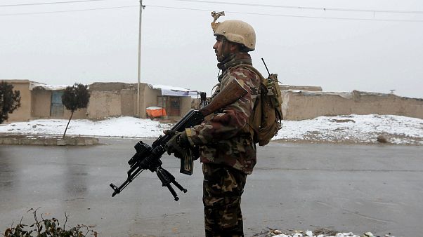 Kabil'de silahlı saldırıda 11 asker hayatını kaybetti Kabil'de silahlı saldırıda 11 asker hayatını kaybetti