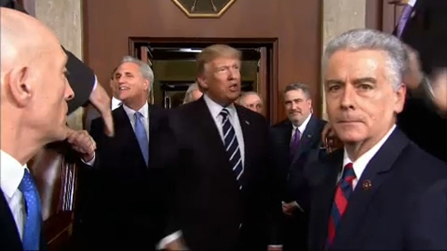 Estreia de Trump nos discursos do Estado da União