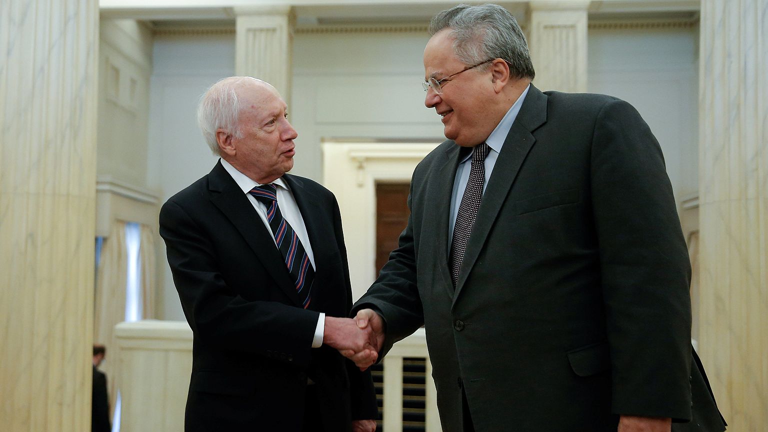 Κοτζιάς: «Αλκυονίδες ημέρες και στις διαπραγματεύσεις»