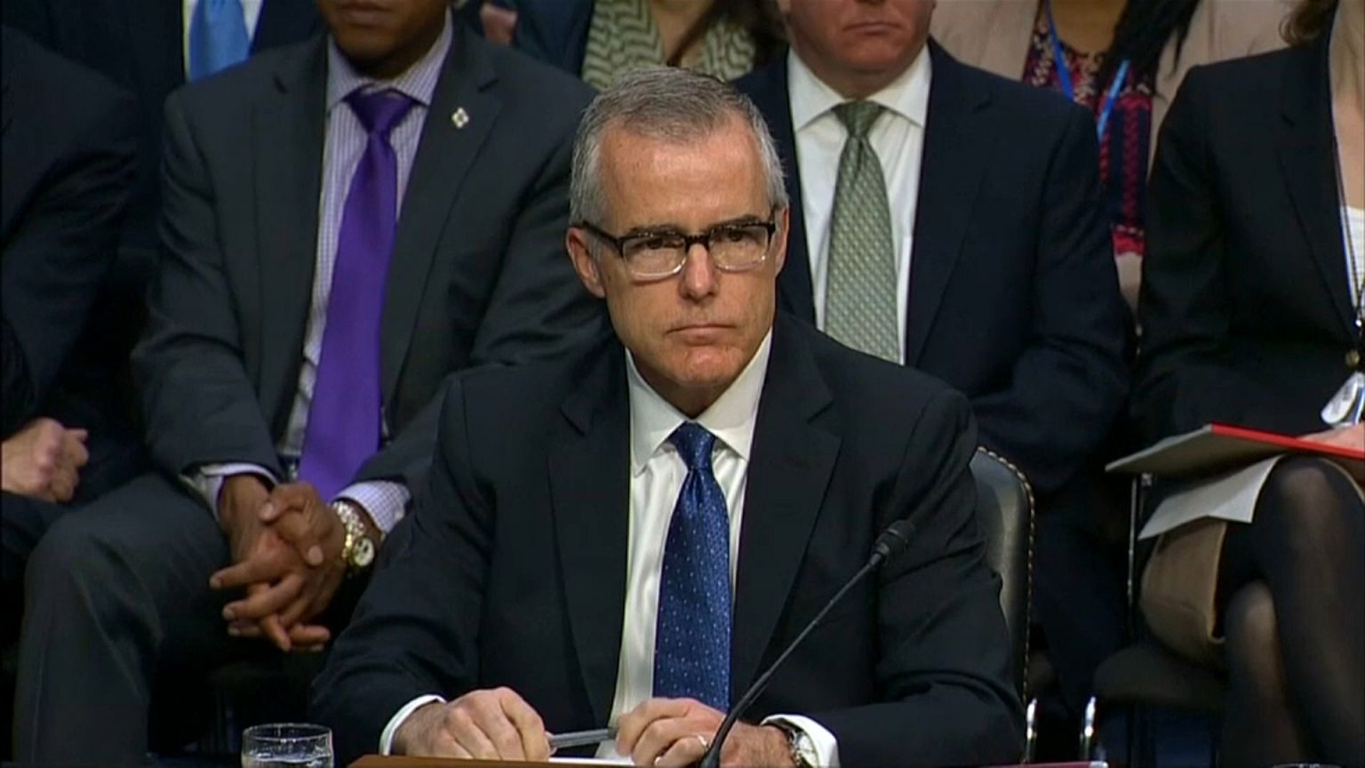 "Ciao Trump": il vice direttore dell'FBI se ne va