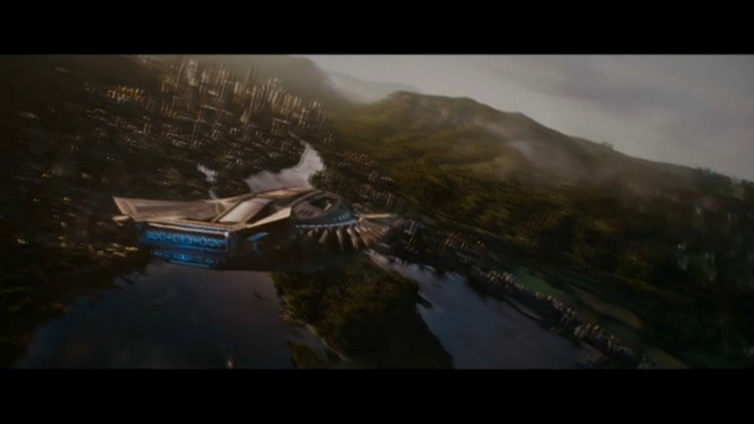 'Siyah Panter' Hollywood'dan tam not aldı