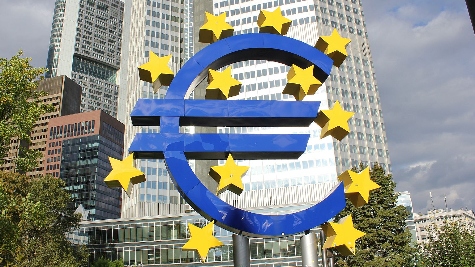Euro Bölgesi ABD'yi geride bıraktı