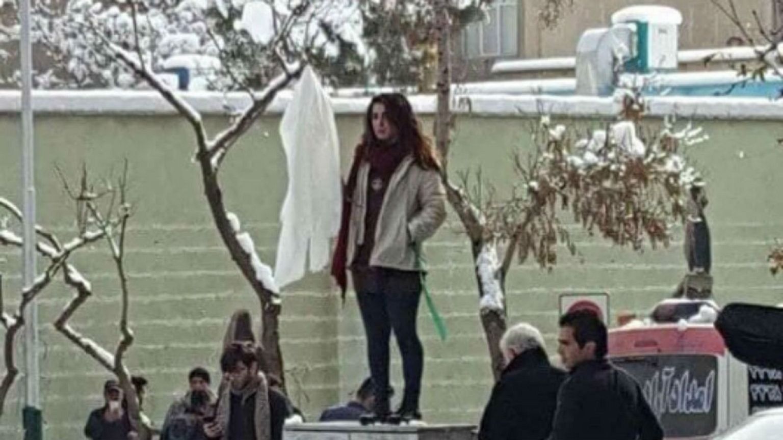 نرگس حسینی