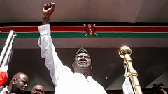Raila Odinga faz "tomada de posse" simbólica no Quénia
