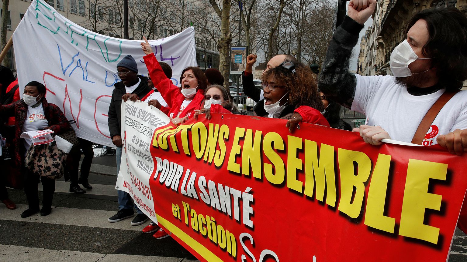 EHPAD : "Vous rentrez chez vous en larmes"