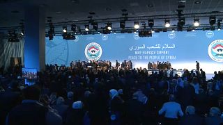 Congresso para o Diálogo Nacional Sírio de Sochi chega ao fim