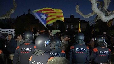 Katalonya'da yeniden Puigdemont krizi