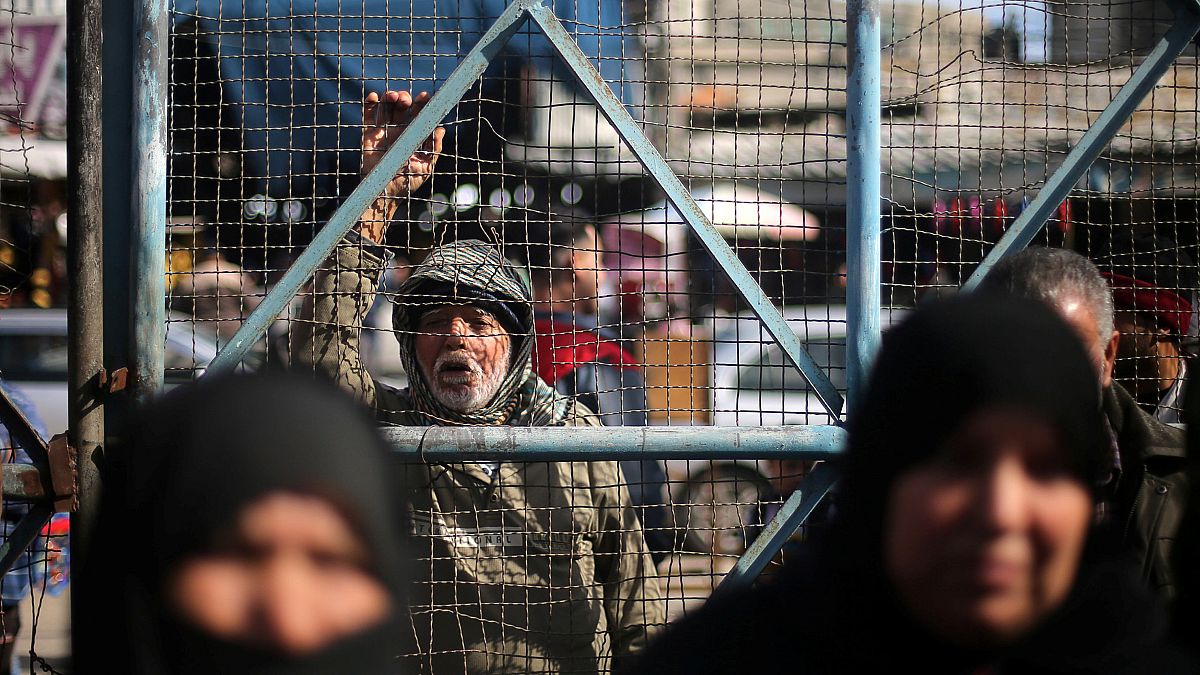 وكالة غوث اللاجئين الفلسطينيين"الأنروا" تعيش أخطر أزمة مالية في تاريخها