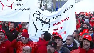 Sztrájkolnak az ipari munkások Németországban