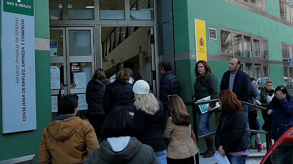 Μειώθηκε η ανεργία στην Ελλάδα - Στο 20.7% τον Οκτώβριο Μειώθηκε η ανεργία στην Ελλάδα - Στο 20.7% τον Οκτώβριο