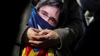 Catalogne : des messages volés qui sèment le doute