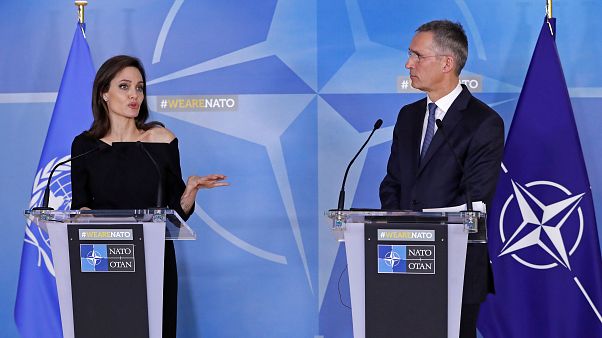 Violences sexuelles : Angelina Jolie à l'OTAN Violences sexuelles : Angelina Jolie à l'OTAN