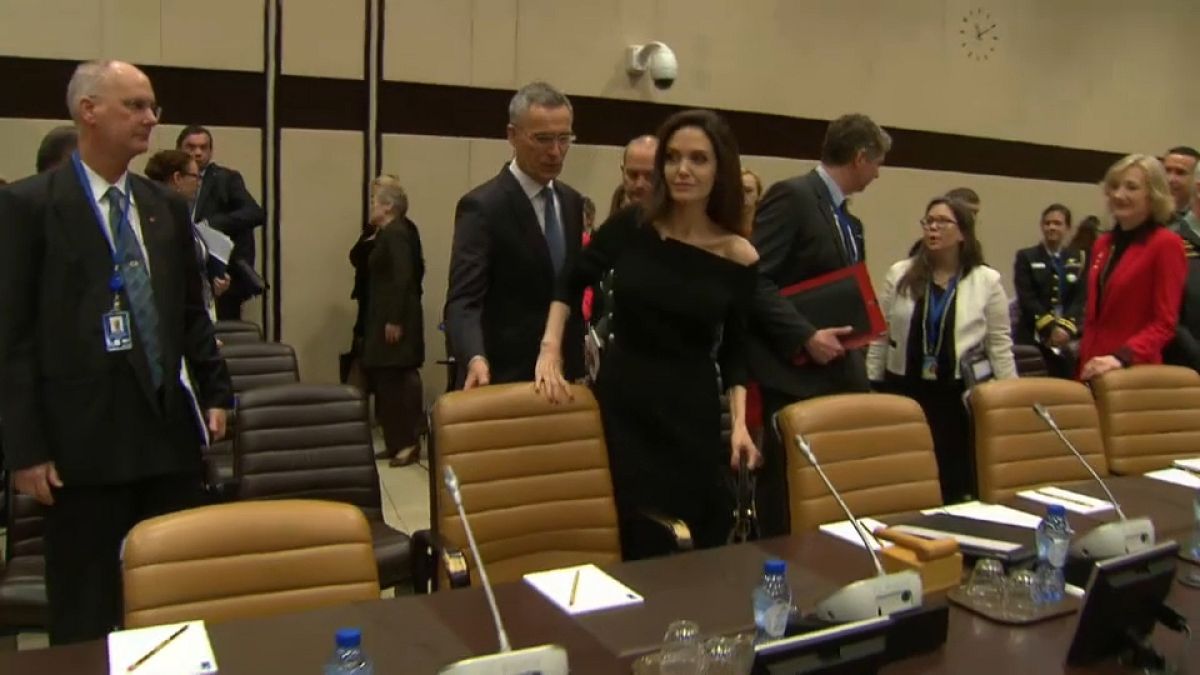 Angelina Jolie y la OTAN impulsan la lucha contra la violencia sexual en conflictos