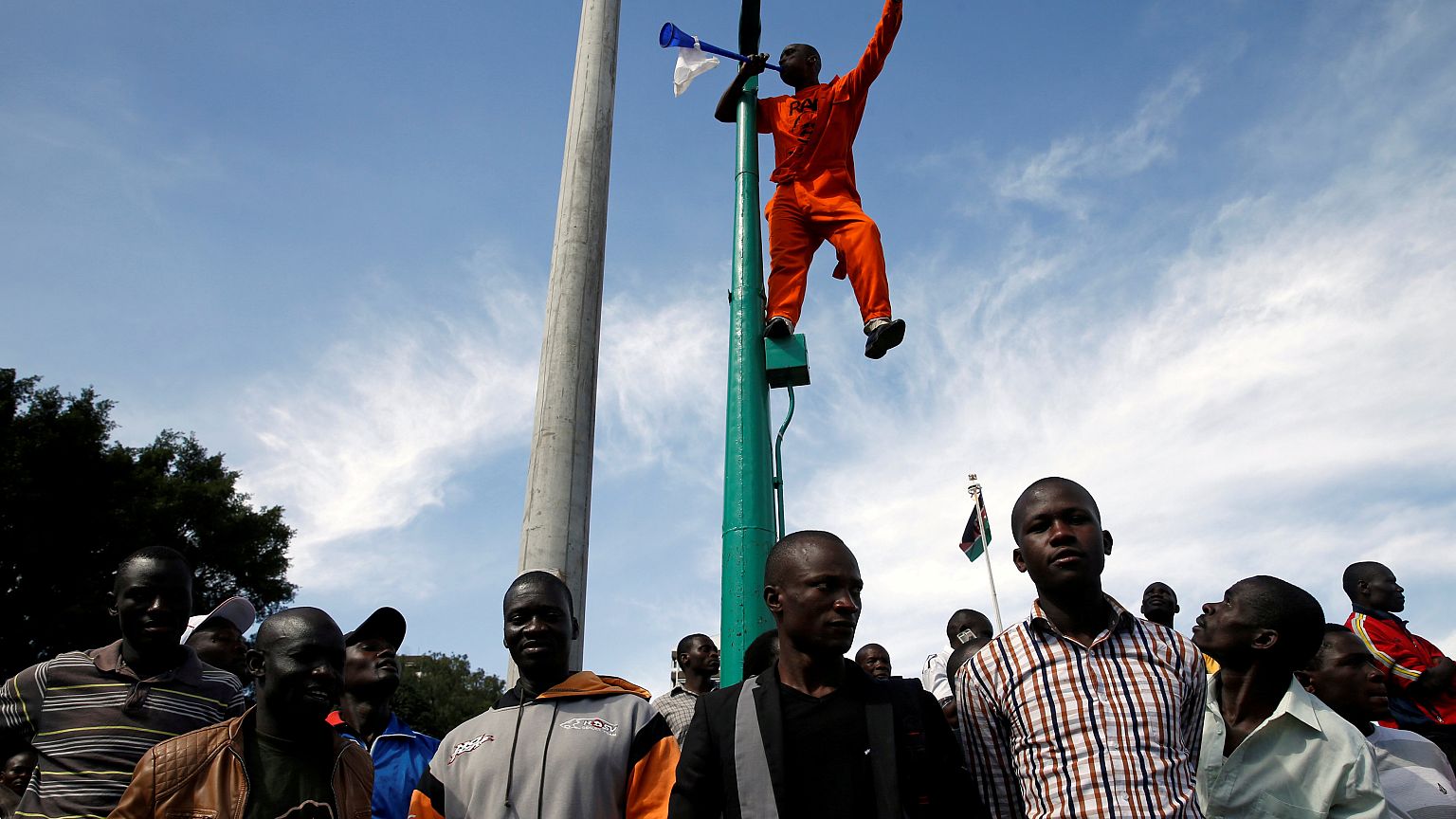 Kenya : le pouvoir contre-attaque