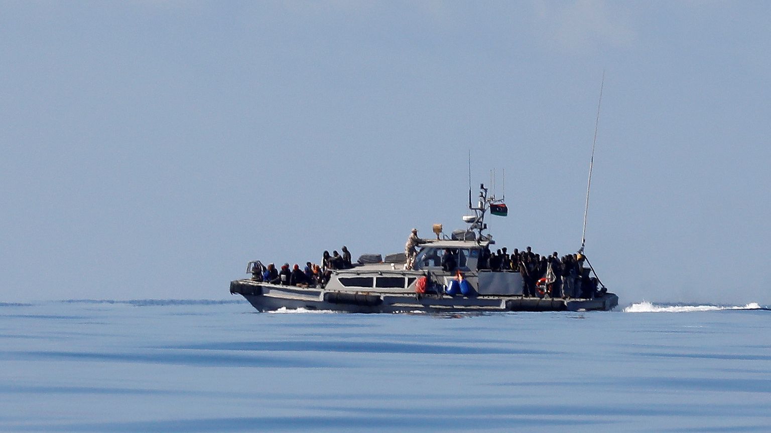 Αναβαθμίζεται επιχειρησιακά η Frontex στη Μεσόγειο