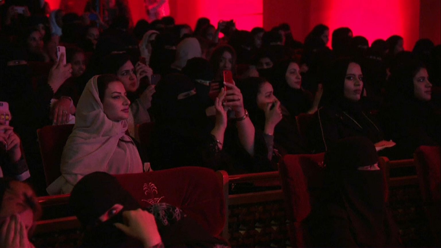 Arabie Saoudite : une légère brise de liberté pour les femmes 
