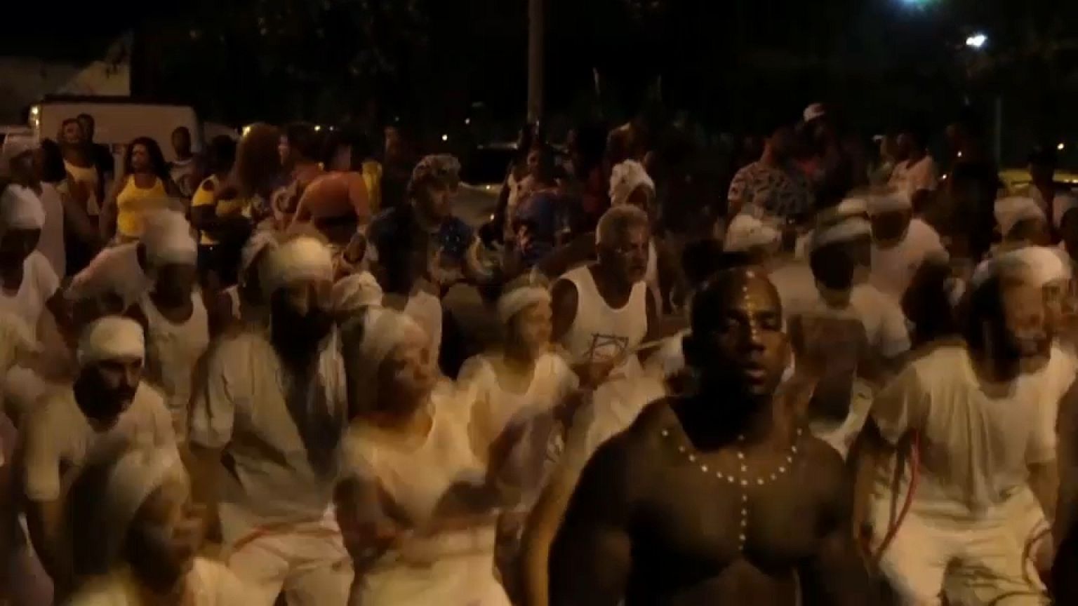 Brasil empieza a vivir al ritmo de la batucada