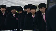Los 'olímpicos' norcoreanos llegan a Corea del Sur 