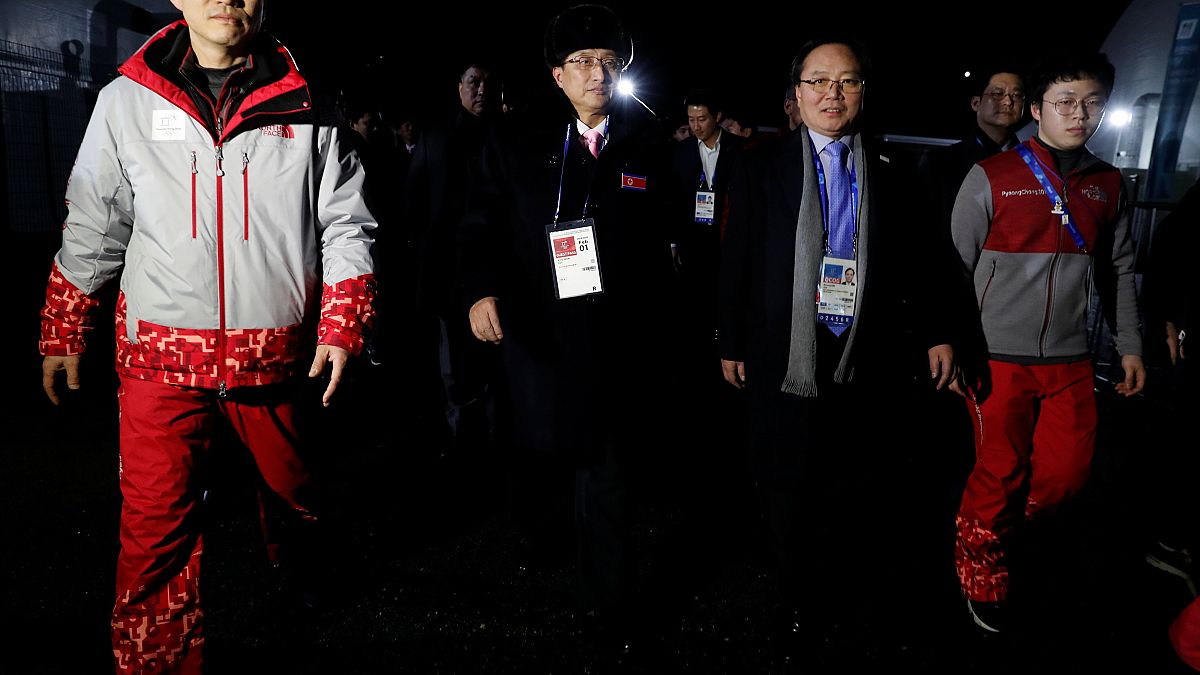 Χειμερινοί Ολυμπιακοί: Έφτασαν στη Ν. Κορέα οι αθλητές της Β. Κορέας 