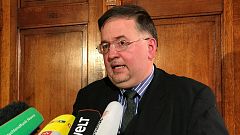 AfD politician who converted to Islam vows to stay in his party