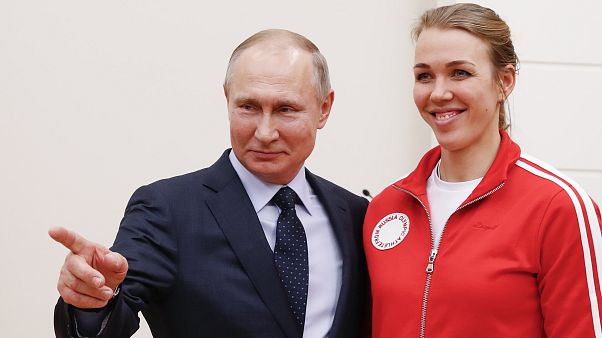Putyin óvatosan örül az orosz sportolóknak Putyin óvatosan örül az orosz sportolóknak