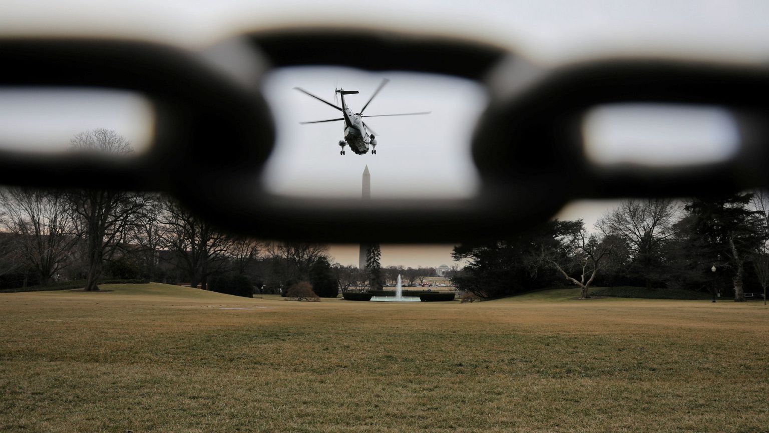 Fransa'da askeri helikopter kazası