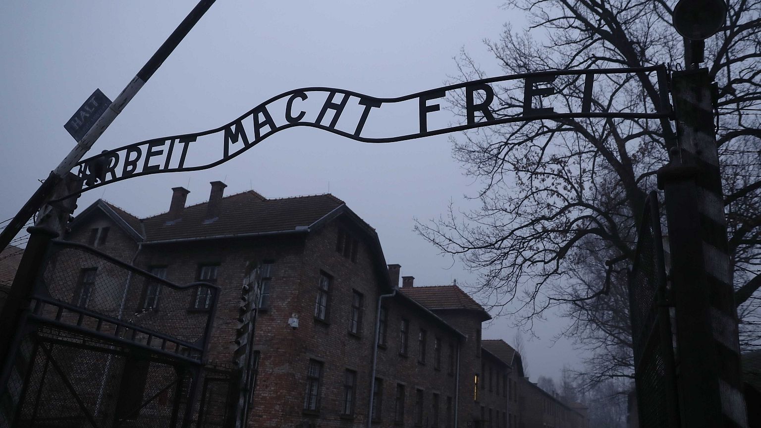 Varsovie défend sa loi sur la Shoah