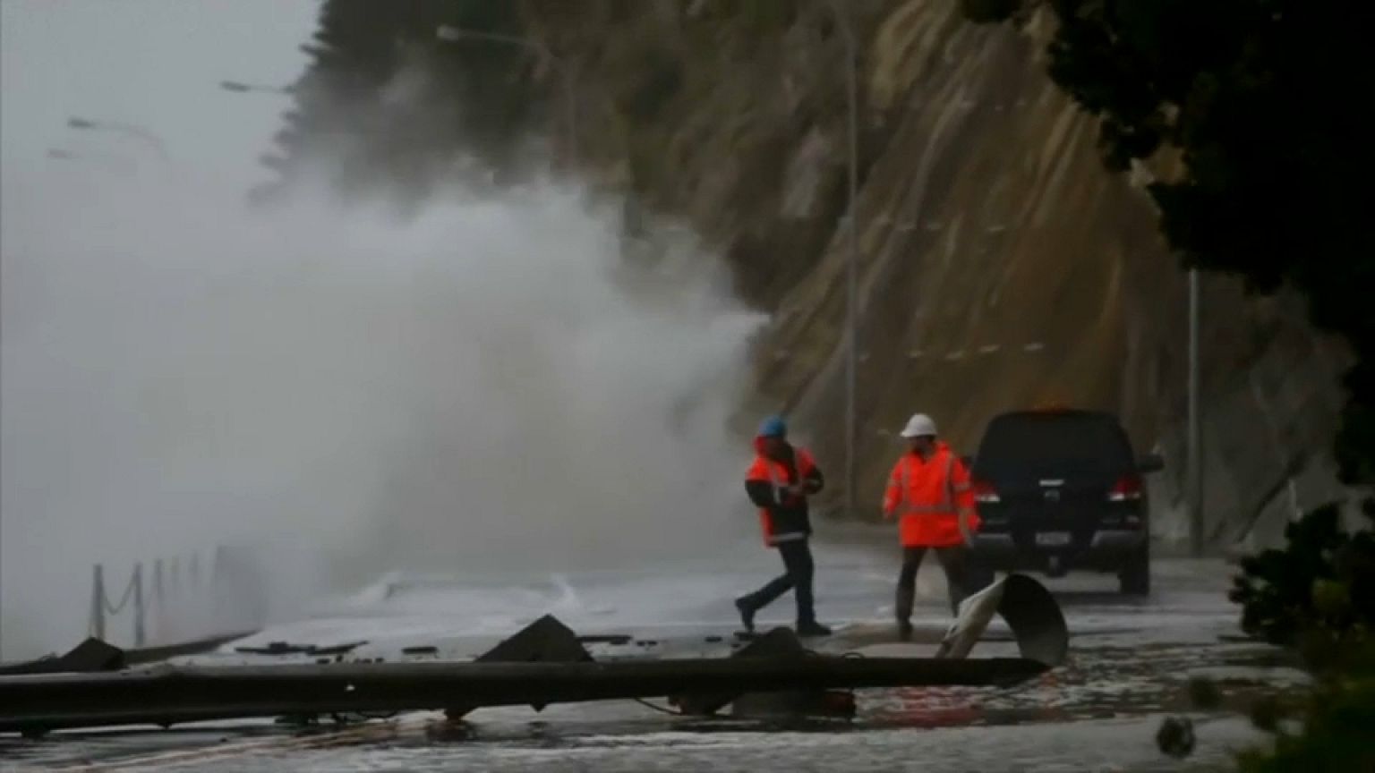 El ciclón Fehi causa estragos en Nueva Zelanda