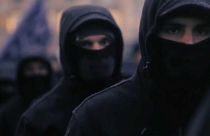 Ucraina, 600 paramilitari neo-nazi sfilano nella capitale