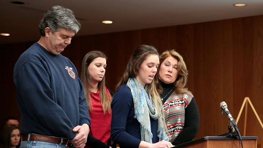 Madison Rae Margraves gives her impact statement as her parents and sister Lauren listen.