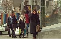 Iran : le voile continue de faire des vagues