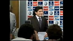 Trump un pupazzo?  Niente visto a Maradona! 