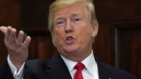 Ο Ντόναλτ Τραμπ «καρφώνει» το FBI Ο Ντόναλτ Τραμπ «καρφώνει» το FBI